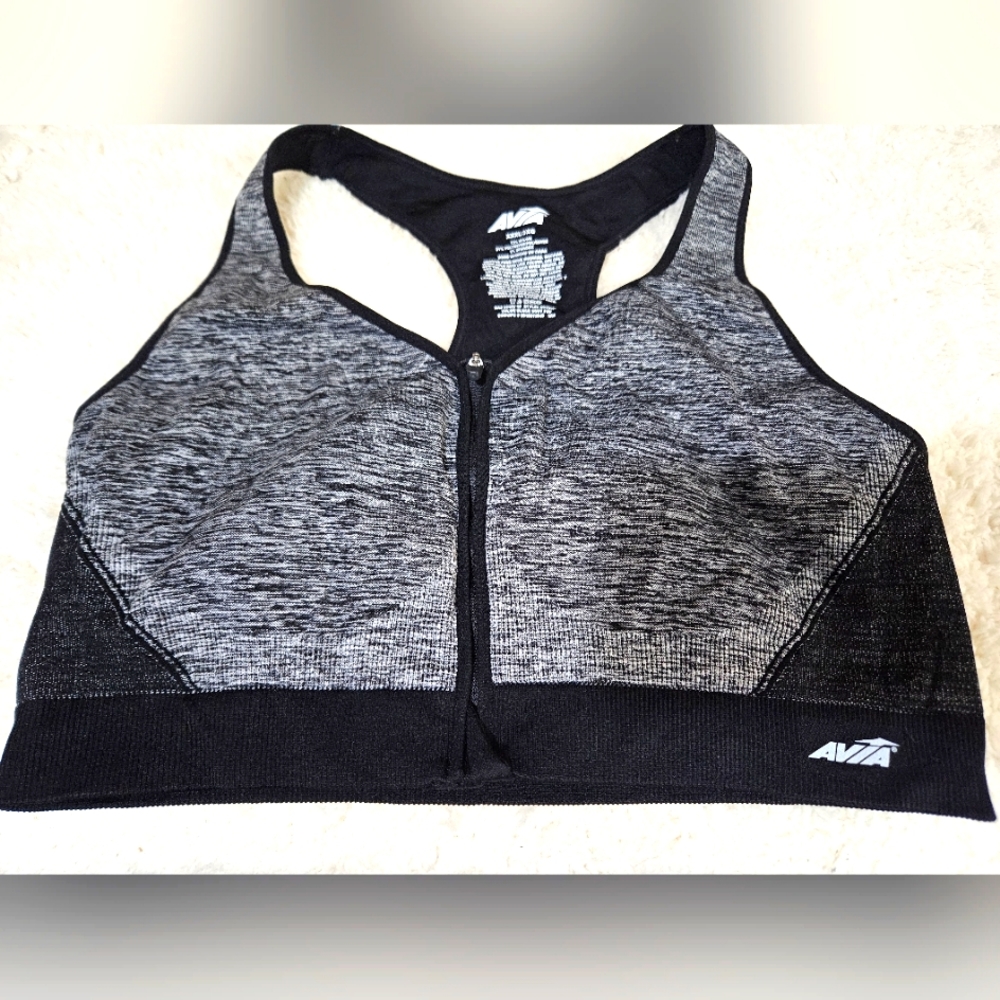 AVITA Sports Bra